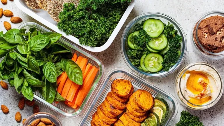 Healthy Eating for Longevity: How to Eat Well